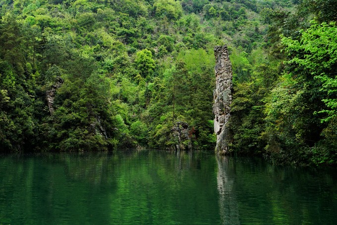 张家界宝峰湖